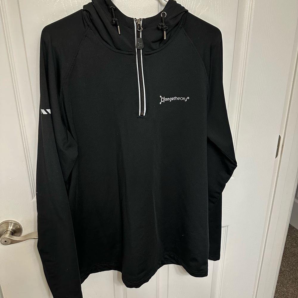 Orange Theory dri-fit hoodie size Large